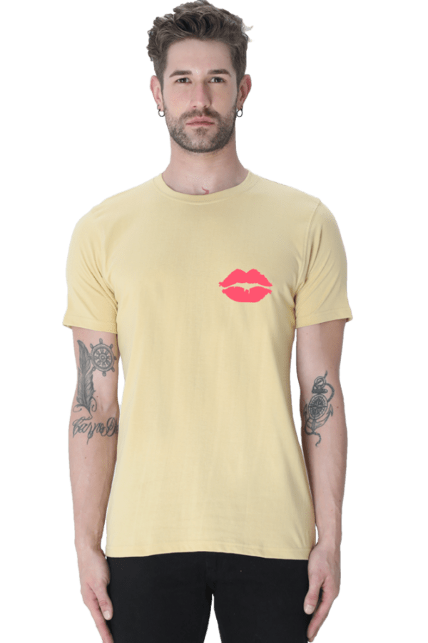 Lips Graphic Printed Unisex Cotton T-Shirt